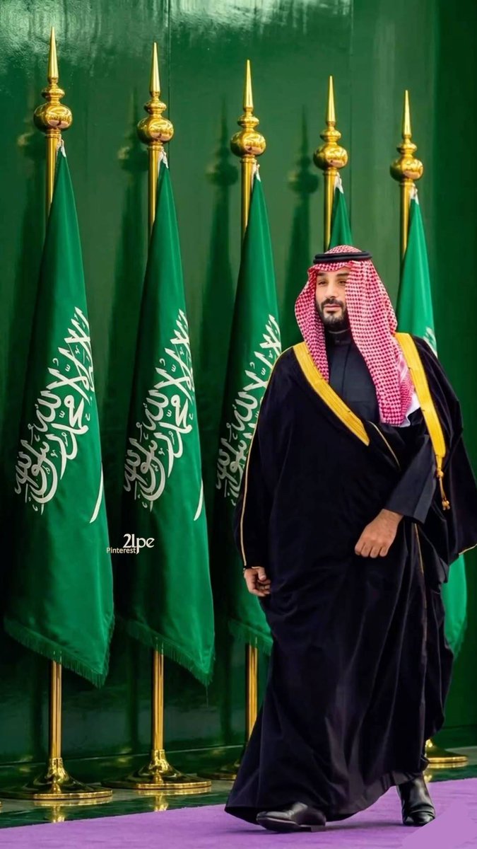 alnajm_fhd's tweet photo. 👑 محمد نحن و نحن محمد 👑
#انتهى https://t.co/BI5DyQvm5B