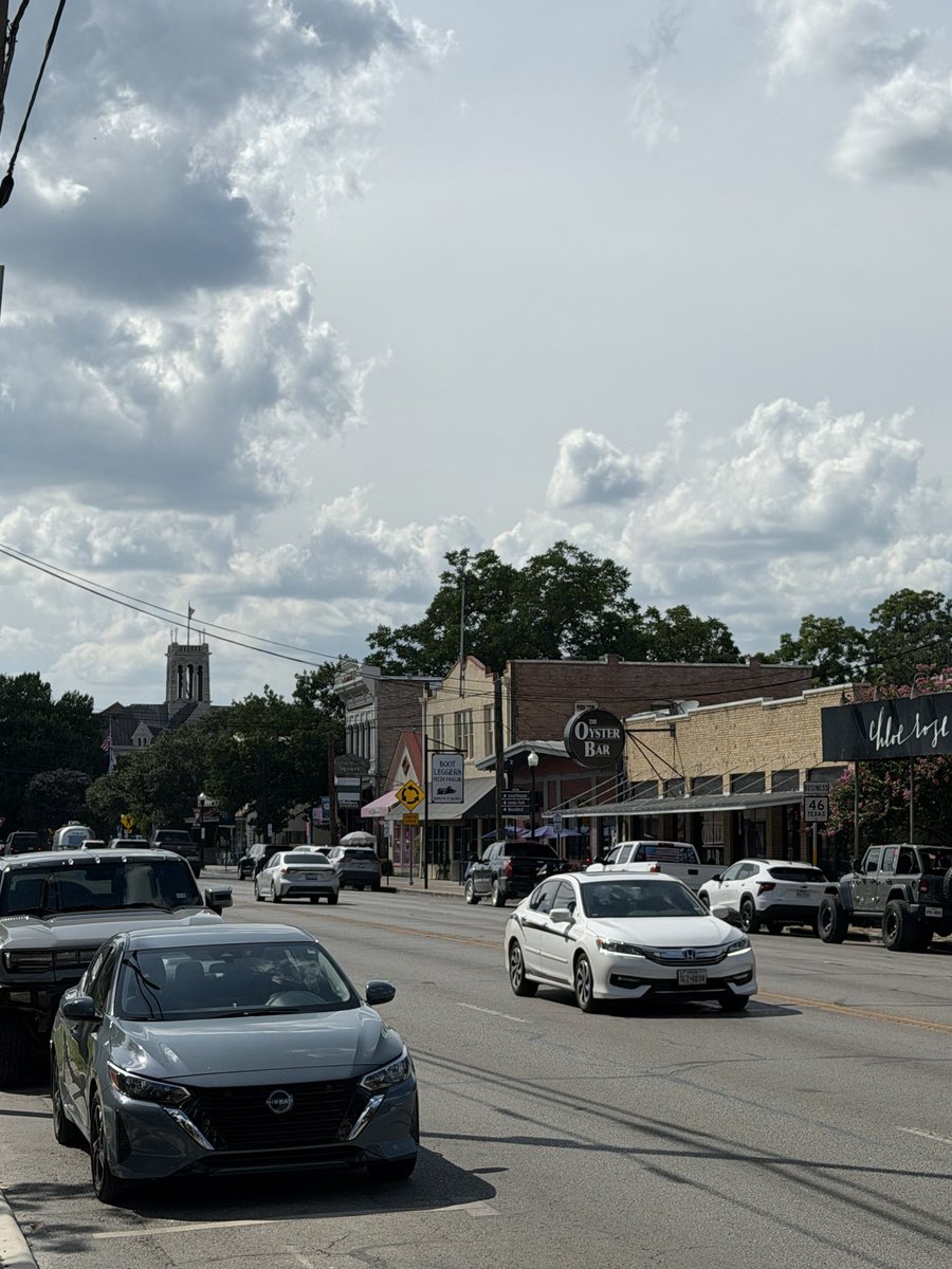 Worldcities9473's tweet photo. Visiting smaller towns to get a feel of the USA outside of big cities. https://t.co/d8U0pn4ZYT