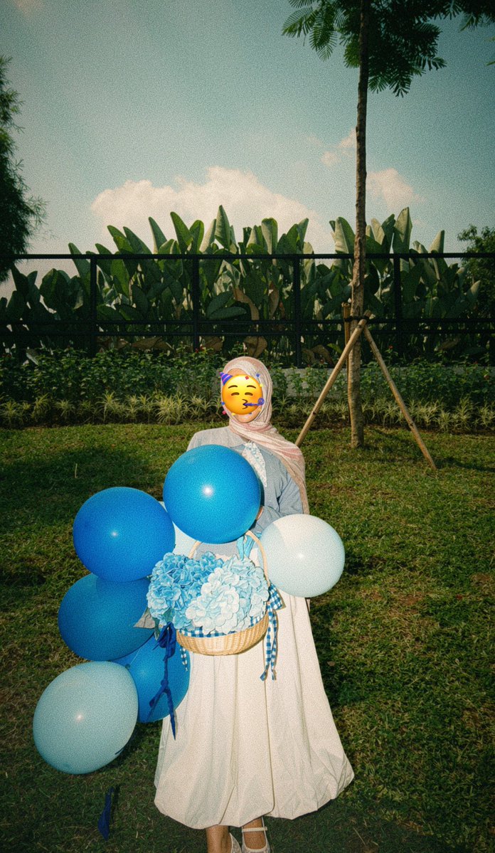 lattee98's tweet photo. 梓渝，生日快乐🎂🎊
Happy birthday my little fish🐟🐟🥳🎉

May this new chapter bring you exciting adventures and all the success you deserve. Keep smiling, stay healthy! We’ll continue cheering you on every step of the way💙🫶🏻

Tysm framenya @1906archive 

#MyLittleFishTurning24 https://t.co/KECCfXIHBs