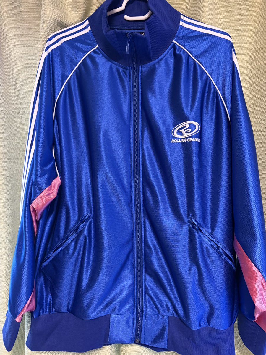 Ragis_P's tweet photo. ロリクレのジャージ届いた！
かんかんのイベントとサッカー観戦で着ます
#かんきゃん https://t.co/ToDUIm45ce