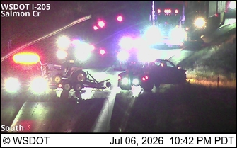 jeremyscottpdx's tweet photo. 🛑TRAFFIC ALERT: I-205 NB is blocked in Vancouver prior to the Salmon Creek interchange due to a crash #VanWa #pdxtraffic https://t.co/SkROGMm29q