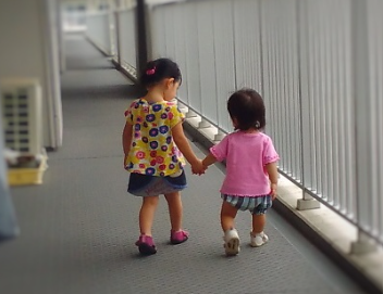 iloveilearn's tweet photo. คำแสลงจีนน่ารู้:
"摆烂"
พินอิน: Bǎi làn
-"ปล่อยให้มันเน่าเปื่อย"ยอมแพ้ ปล่อยให้พังทลายลง เลิกสนใจแข่งขันหรือความคาดหวัง
*สนทนาภาษาจีนตามหัวข้อ 话题口语 Topic-based Conversational Chinese
ราคาขายปลีก/ส่ง ส่งจากกทม. 
ID LINE: @iloveilearn
https://t.co/LIaUdJ1ife
#HSK #YCT #GAT #PAT https://t.co/HQyZX0Sred