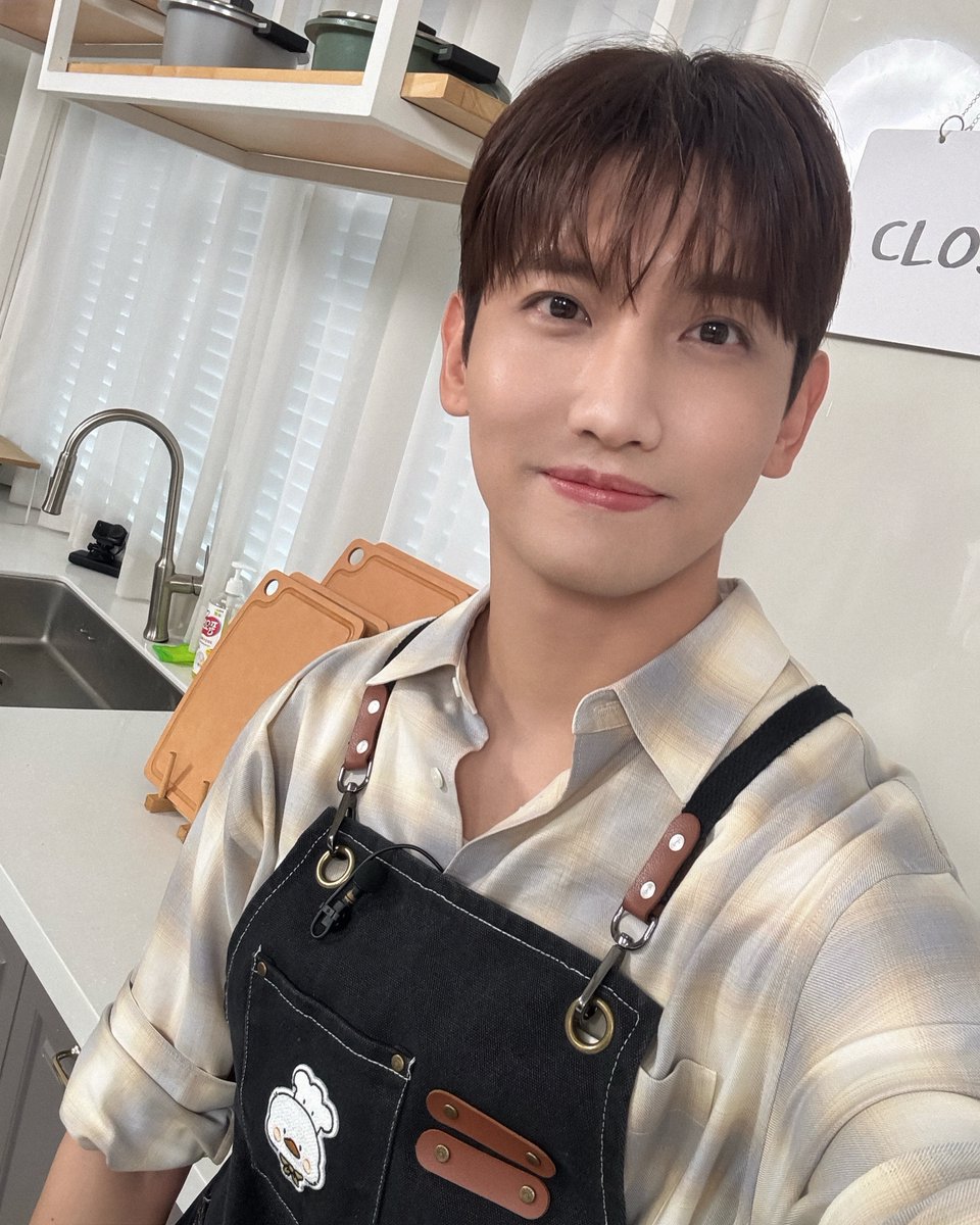 TVXQ's tweet photo. #덕밥집 25회 🧑‍🍳🎂

#MAXCHANGMIN #최강창민
#TVXQ! #동방신기 #東方神起 https://t.co/4E83myP2eR