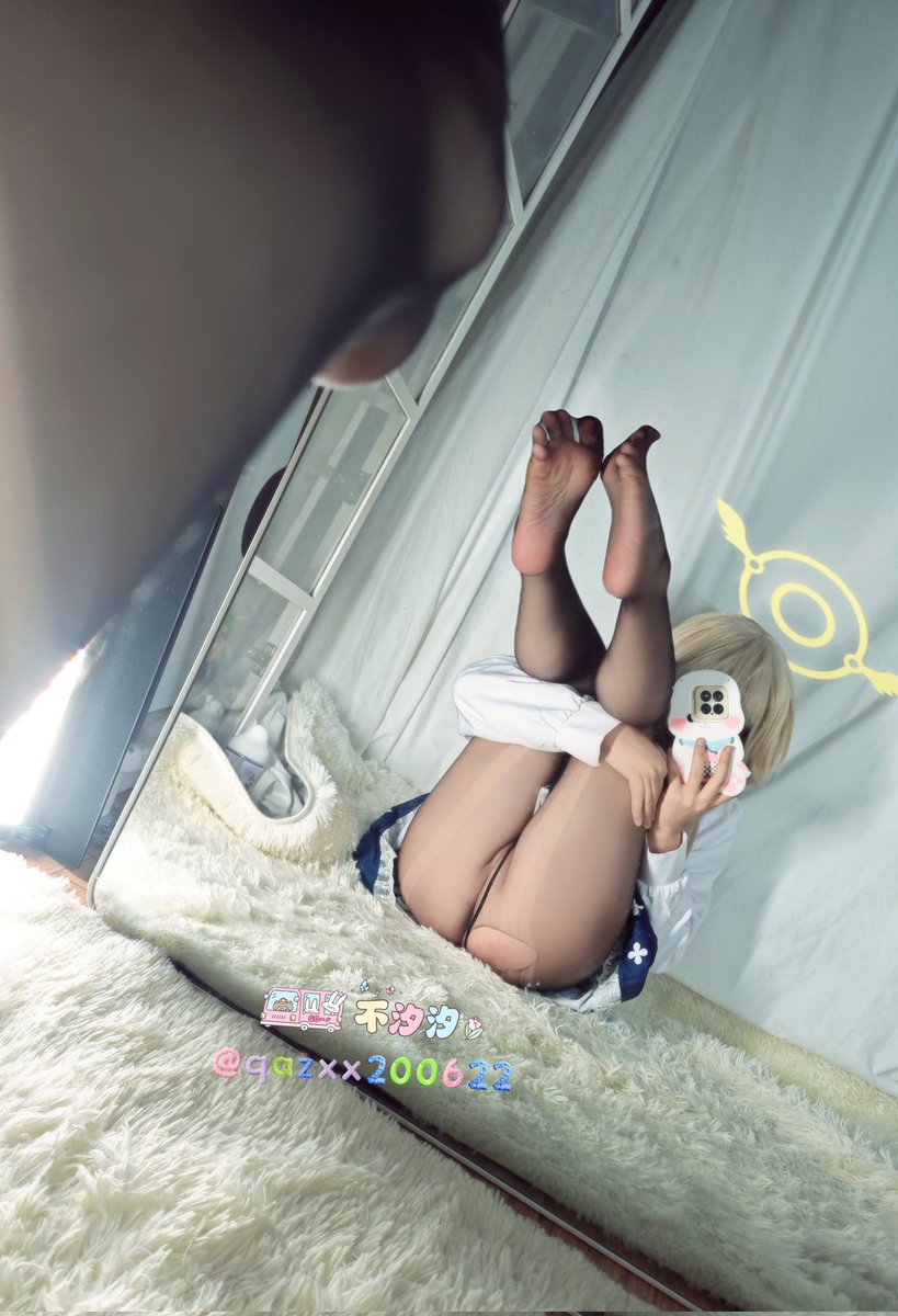 qazxx200622's tweet photo. 超绝！！黑丝雪糕 https://t.co/RHqjGAZzbo