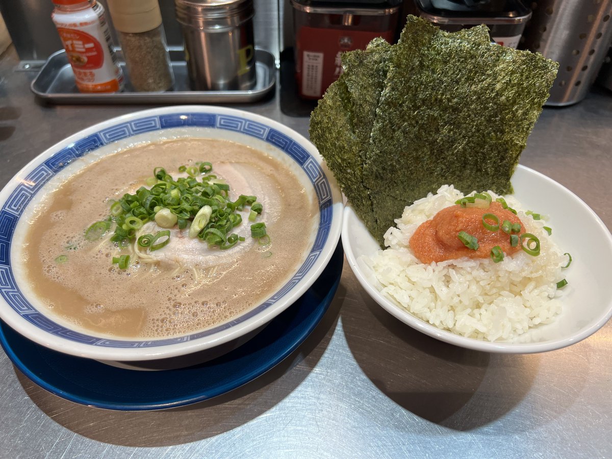 waradayoIIDX's tweet photo. 箕輪家即リピート
今日は豚骨ラーメン！ https://t.co/I90nKorgxX