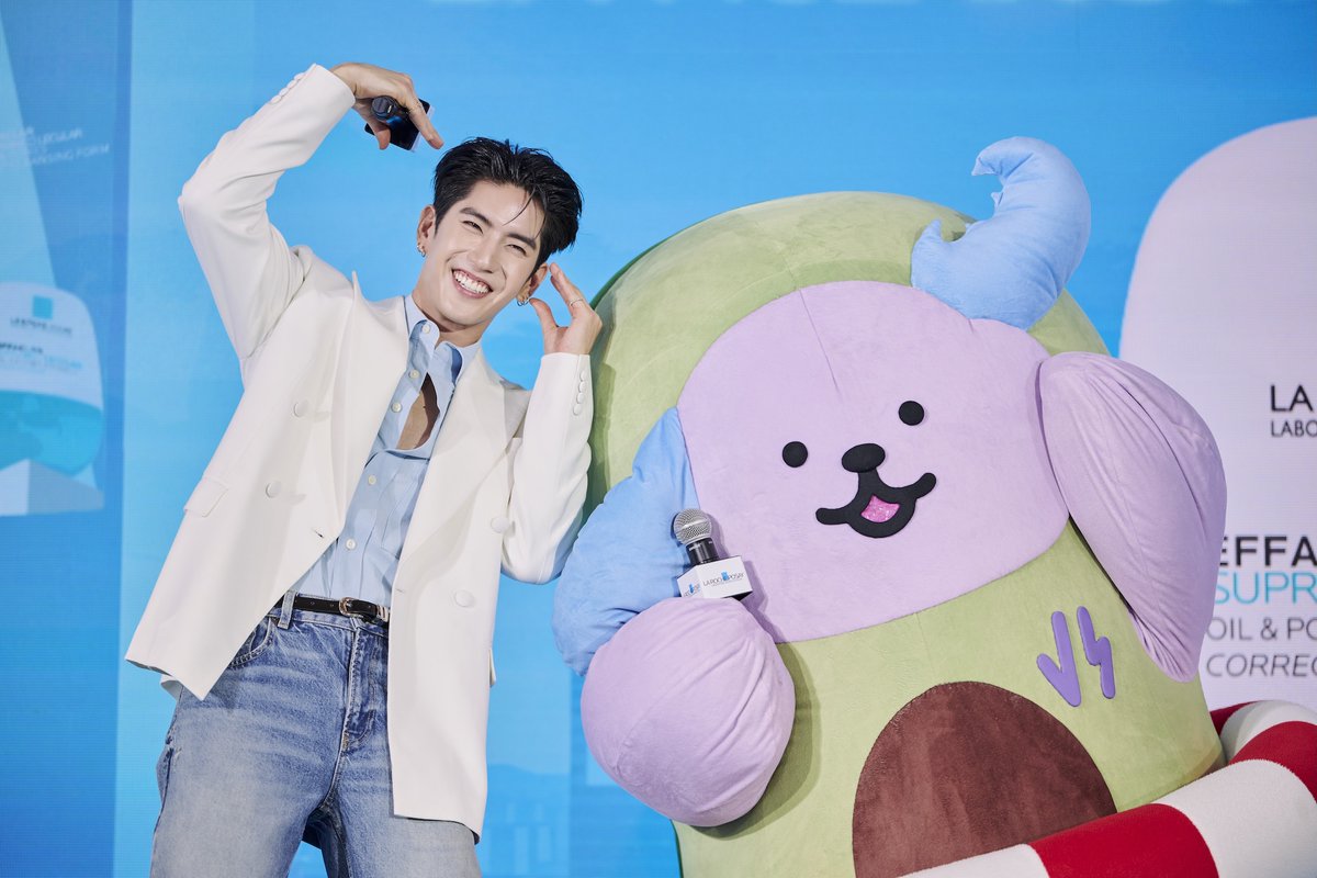 woopmag's tweet photo. แฟนคลับฟิน! La Roche-Posay ชวน นานิ-ซี พร้อม Avocean นัทฮง และ แอลม่อนโปรเกรส
เปิดประสบการณ์ดูแลผิวมันและรูขุมขนกับ Effaclar Supramolecular Oil &amp; Pores Correct

#LaRochePosayTH #EffaclarSupramolecular

ประมวลภาพ-ข่าว 📍https://t.co/vFaWWFxRdE https://t.co/r1x8CAsdwc