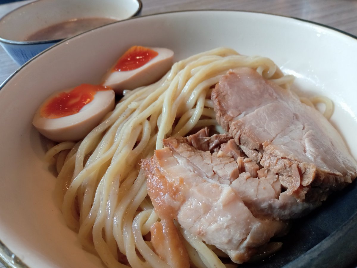 delithehappines's tweet photo. にぼってるの濃厚つけ麺はいいぞ https://t.co/F3KbrH6zeQ