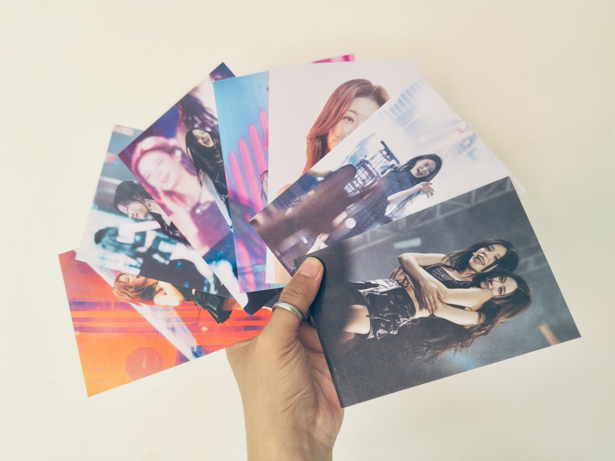 knivedytria's tweet photo. Will giveaway some freebies during the concert. Good luck sa team labas baka sakaling makapasok kayo. 😉

SVIP Floor Standing

I won’t announce my location. I’ll just give these away randomly.

#itzy #midzy #kpop #ph https://t.co/NNWrWlVWqu