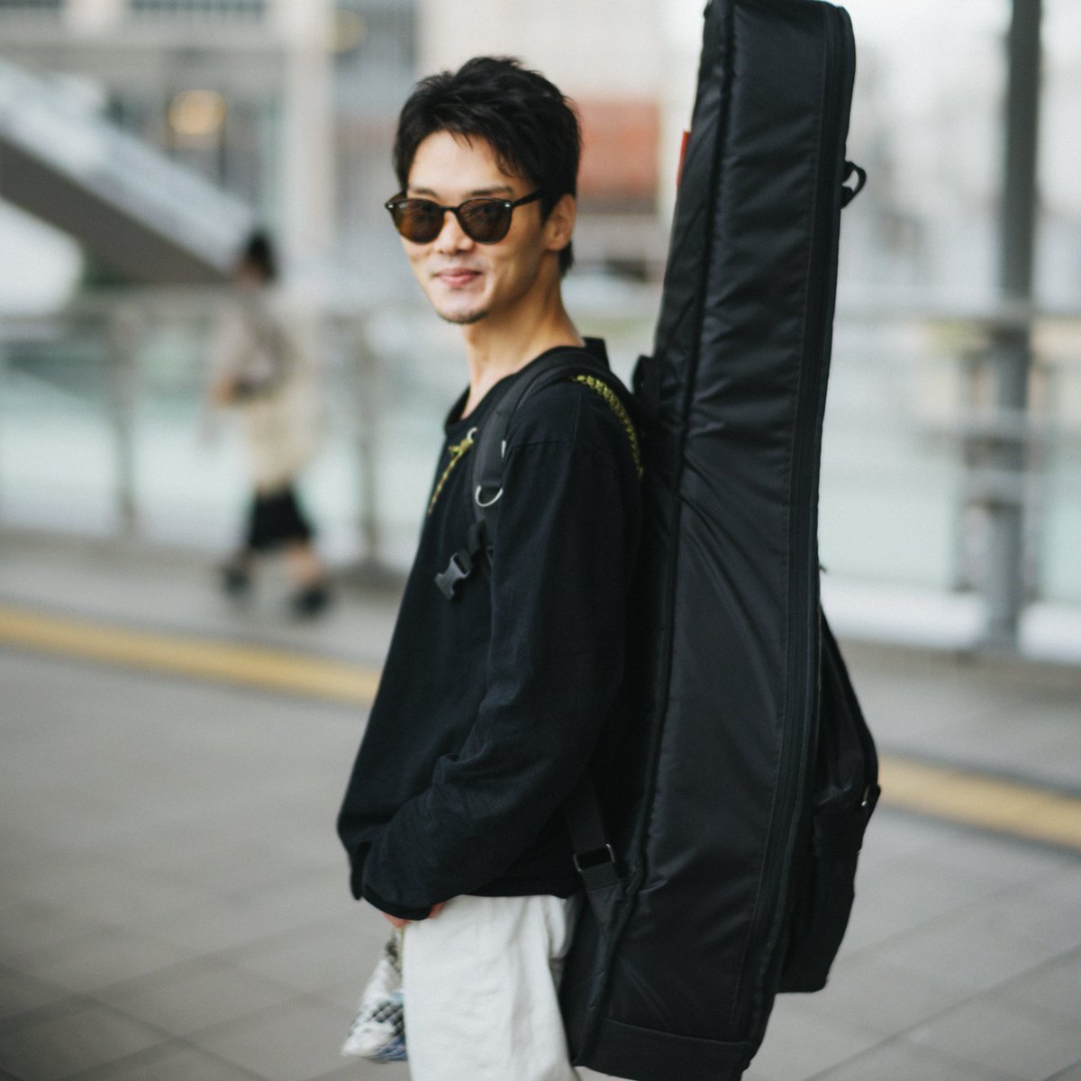 69youki's tweet photo. 3日間の広島帰省終了。めちゃ楽しかったー。いい写真。カメラマンは弟。車内で語ってたけど、東京でカメラやバンドや自分の好きなことやれるってホント幸せなことですね。 https://t.co/joyGGf0V6B