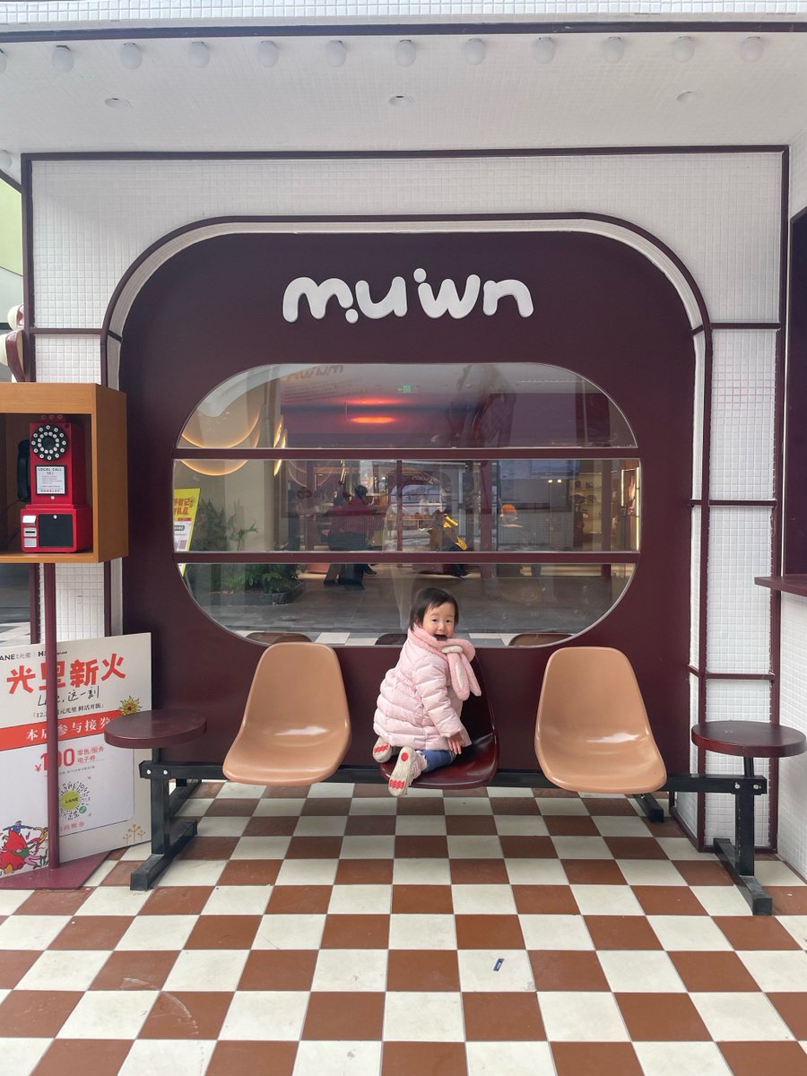 FabianUzi's tweet photo. A stranger held the door for me when my hands were full with groceries and a crying kid today—small act, huge warmth. Grateful for these tiny moments that make ordinary days brighter. https://t.co/vT4mAs4ksp