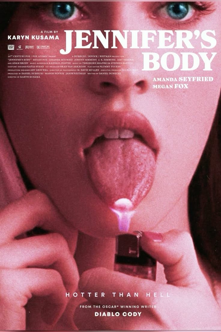 gincumirrah's tweet photo. Spoiler dikit: Jennifer's Body jg brkisah ttg prmpuan yg dirasuki, bedanya sama "obsession" adlh si jennifer beneran dirasuki iblis stlh jd korbn tumbal oleh kelompok band pinggiran kota, yg pgn jd trkenal tapi hrus ngorbanin tubuh prmpuan yg msih "virgin". 😳 https://t.co/AQb5kN8G6J
