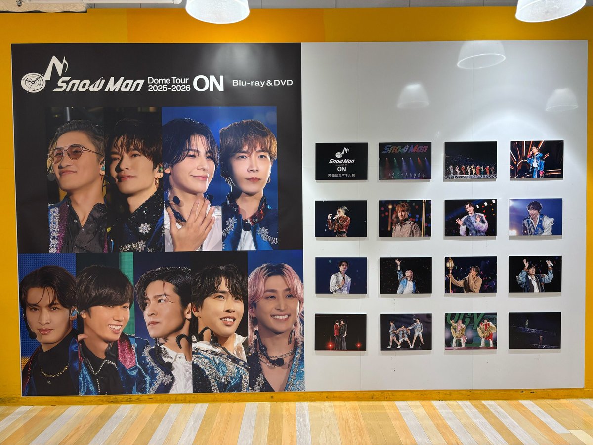 km____mK6's tweet photo. 土曜日から久々愛娘の所に行ってきました♡
一緒にヲタ活楽しかった( * ॑꒳ ॑*)
また行こうね！

天気は☔️だったけど久々ゆっくりできた！
スタバの🍑も飲めたし美味しかった(*´艸`)
タワレコも行けたし(*˙˘˙*)🧡

電車に揺られながら帰ってる
帰りはやっぱり寂しい🥺
次は来月それまでまた頑張ろ！ https://t.co/35JAGAEC2Q