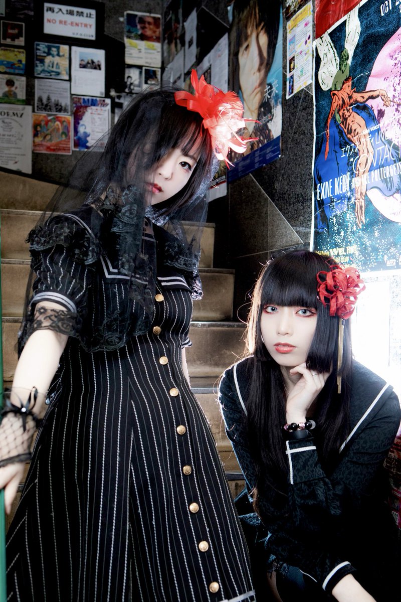 gusyaningen's tweet photo. 🟥3ヶ月連続配信リリース第三弾🟥

「#アタラクシア」本日解禁

---
人は誰しも見えない傷を負ってる
見えるものだけで勝手に語るんじゃねぇよ

この世界には　人間のフリをした
何か別の生き物たちで溢れている
壊し殺して奪い合うこの世界で
お前はこの先  人間で生きてられるか
---

配信一覧

https://t.co/ZUcm8SsgRD

※随時追加

Gt/ Vo  ： KIRIA
Gt ： 亀
support Bass ： かじ(花園distance)
support Dr ： あをい(少女式ヱリス)
recording, mixing, mastering：吉田仁郎（じろうゆスタジオ）

#亀のちのちKIRIA