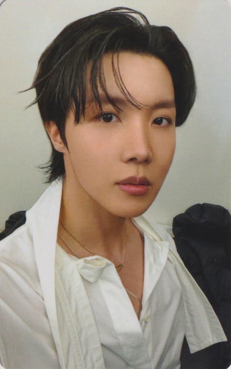 btsfancafe__twt's tweet photo. [scan] ARIRANG - Busan Pick-Up Lucky Draw Photocards (1/2)

#BTS #방탄소년단 #BTS_ARIRANG https://t.co/XT2cxUg9qj