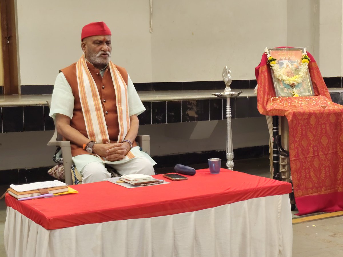 PramodMuta39880's tweet photo. ಶ್ರೀರಾಮ ಸೇನಾ ಕರ್ನಾಟಕ ರಾಜ್ಯ ದಕ್ಷಿಣ ಹಾಗೂ ಉತ್ತರ ಪ್ರಾಂತ್ಯಗಳ ಭೈಠಕ್ ಯಶಸ್ವಿಯಾಗಿ ಸಂಪನ್ನ.
ನಿನ್ನೆ ನಡೆದ ಶ್ರೀರಾಮ ಸೇನಾ ಕರ್ನಾಟಕ ರಾಜ್ಯದ ದಕ್ಷಿಣ ಹಾಗೂ ಉತ್ತರ ಪ್ರಾಂತ್ಯಗಳ ಭೈಠಕ್ನಲ್ಲಿ ಸಂಘಟನೆಯ ಮುಂದಿನ ಕಾರ್ಯತಂತ್ರಗಳ ಕುರಿತು ಸುದೀರ್ಘ ಚರ್ಚೆ ನಡೆಯಿತು.
#karnatak #HinduUnity
#PramodMutalik #rss #श्रीरामसेना https://t.co/vGcwPzTZKR