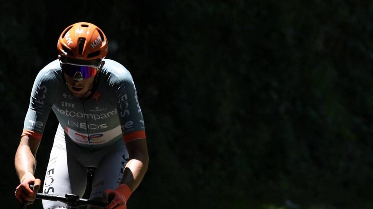 RenaudB31's tweet photo. #TDF2026 / 🇫🇷 Kévin Vauquelin (NCI) : "Pogacar a dit au Tour de Suisse qu'il se sentait mieux que les années précédentes. Ils ont une équipe qui abrite plusieurs coureurs capables de gagner des étapes, voire des grands Tours, alors pourquoi en laisseraient-ils aux autres ? Quand on est fort, autant en profiter."

📷 AFP