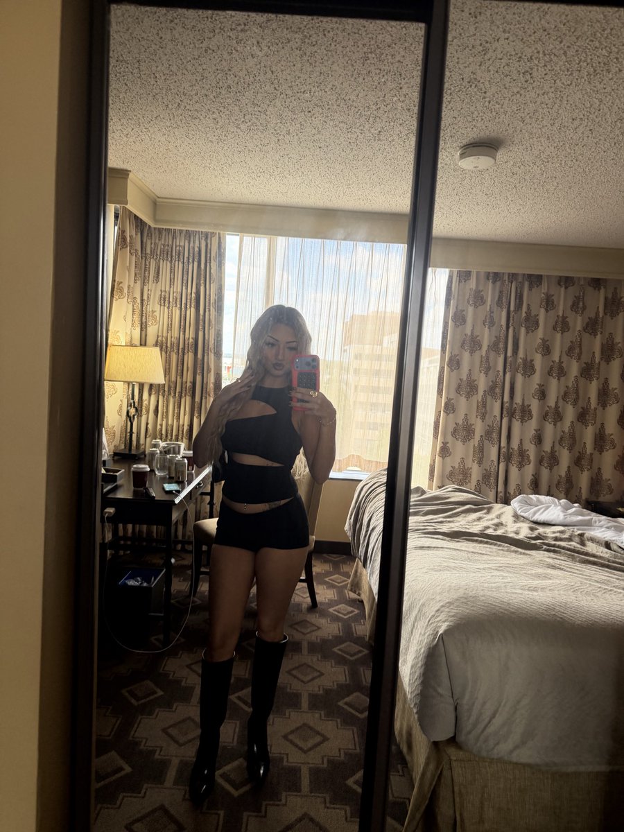 crystaldomz's tweet photo. #4thofJulyweekend ๐ซ https://t.co/isLBklbqno