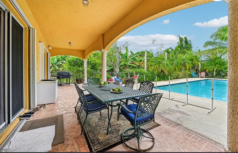 marcosderedland's tweet photo. LiveTheRedlandLife #NewYorkRealtor #CaliforniaRealtor #RelocateToFlorida #FloridaLifestyle #MiamiHomesForSale #CountryLivingMiami #RedlandRealEstate https://t.co/mNRsAjwfXE