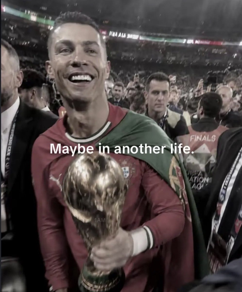 ImJoshOfficial's tweet photo. @Cristiano still our goat, thank you for everything..❤️🥺 https://t.co/0lhrjqM6sT