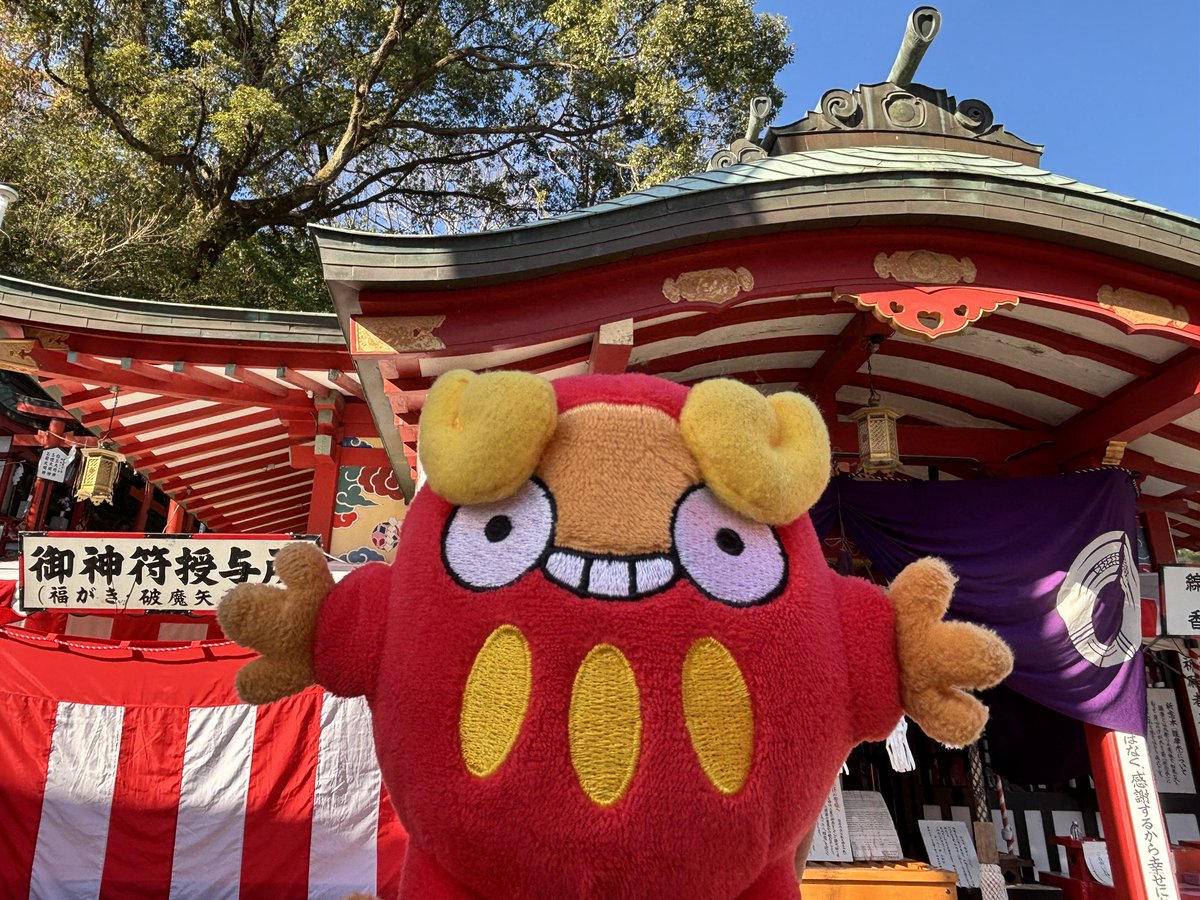 tktkdaruma's tweet photo. 寒かったけど、なんか雰囲気のある神社だったね⛩️

#ダルマッカ　ちゃん
#ポケモンfit https://t.co/0yZshC80dI