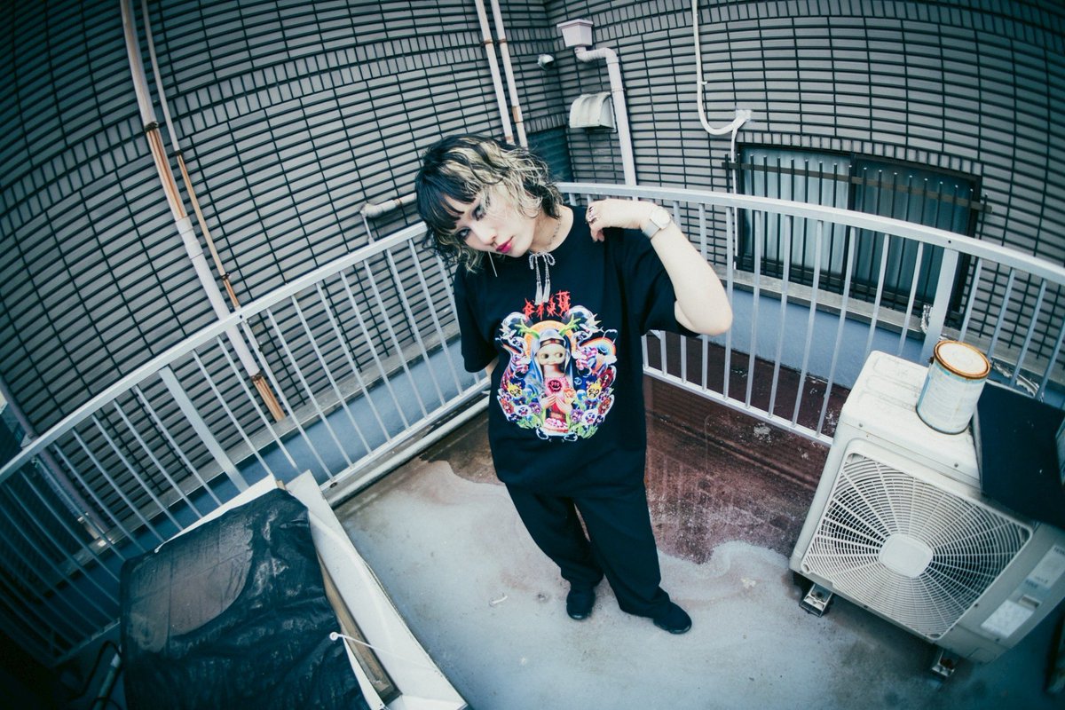 BIJU_party's tweet photo. ▶︎BIJŪ ONLINE STORE -
                                   - Enter◀︎

👁️‍🗨️HTT T- Shirts

👁️‍🗨️1st album 
"HAKKEN TAG TOURNAMENT"

Now on sale

https://t.co/84nQKjAwmY https://t.co/9xtY2oeQ4n