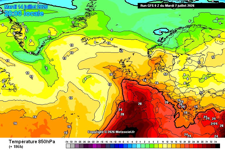 MaxenceLeDrogo1's tweet photo. La réponse est oui ! Pic de la 3 ème canicule vers le 14 Juillet ? Des températures modélisée jusqu’à 45 degrés… ⤵️ https://t.co/NKtw9b6IjL