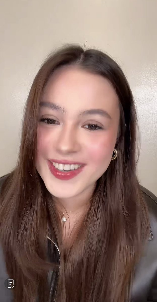 destruther's tweet photo. ANG PRETTY PRETTY NYA!!! hello, ellis?! 🥰

TIKTALK WITH KRYSTAL MEJES
#KrystalMejes https://t.co/d2cqb34al5
