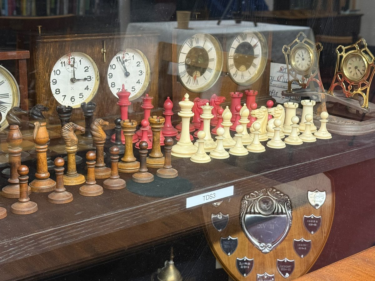 ChessProblem's tweet photo. guess where i was https://t.co/Uz8FNBLKpb