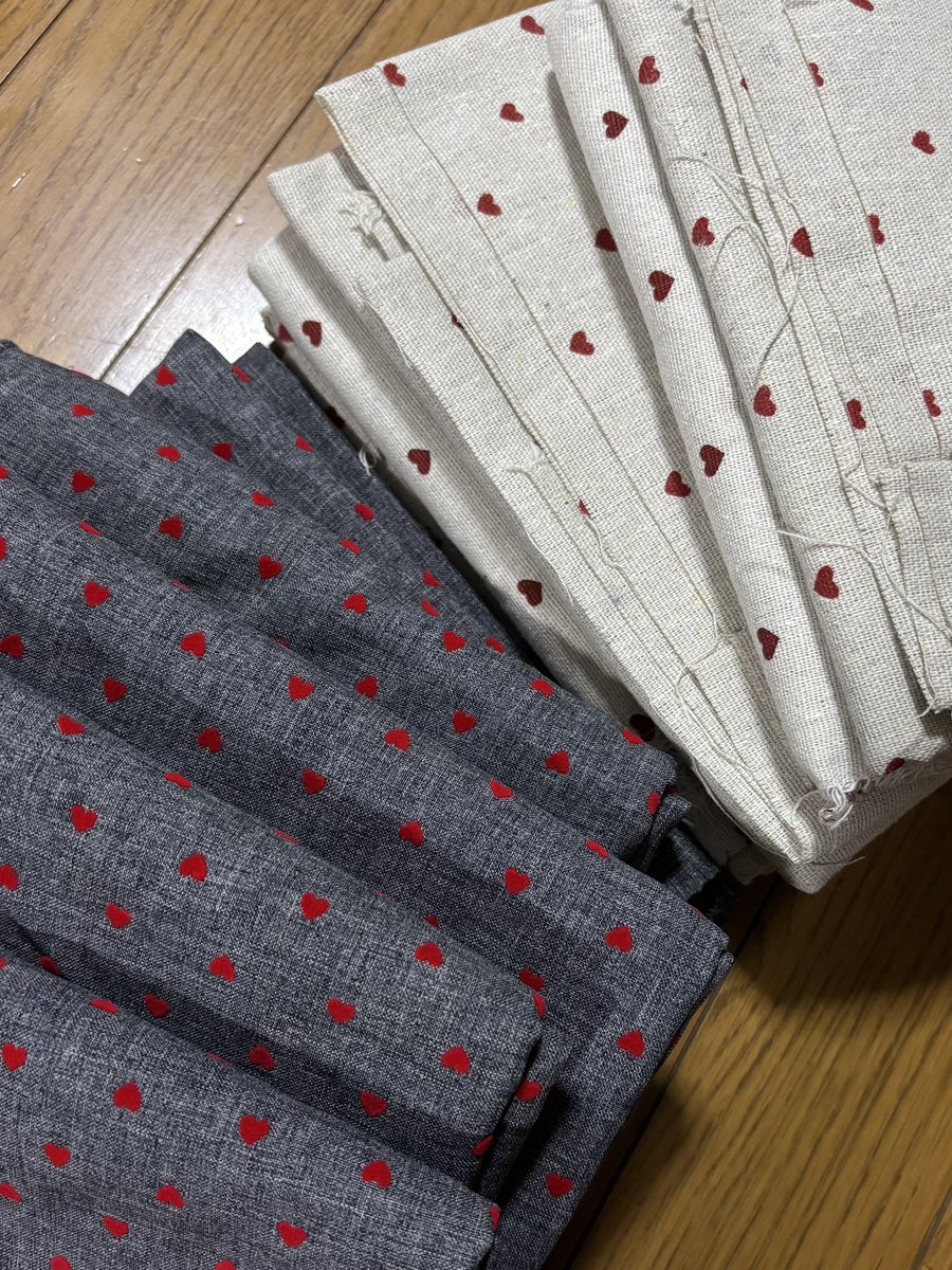 ____mochi0____'s tweet photo. 新しい再現衣装の素材が揃ってきた〜🐺
ツーショット会に間に合わせるぞ
〜〜！！ https://t.co/1Au4cWMTRF