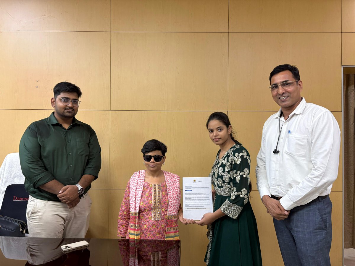 Dir_Education's tweet photo. 12 brilliant girls from #DelhiGovtSchools have received admission letters to NavGurukul’s School of Programming,School of Business &amp; BCA programs! 

A giant leap towards women empowerment through quality Vocational education &amp; skill dev guided by Pranjal Patil, IAS Addl DE. https://t.co/KCjnEz5ntT