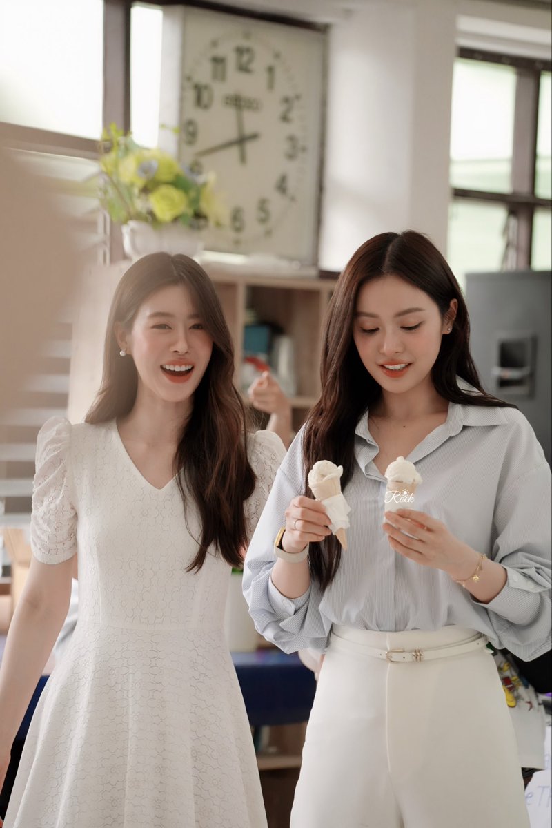 c2l61's tweet photo. 🍦melted? 
No~is my heart.
#oombam #อุ้มแบม https://t.co/vlUTeVMjjr