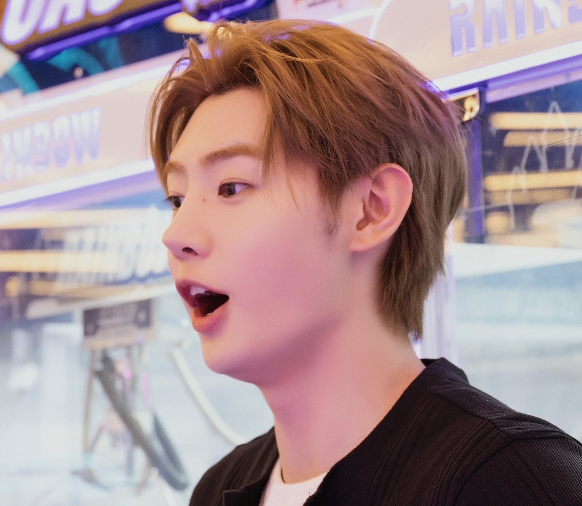 luvforshh's tweet photo. 😲🍙 https://t.co/VZHZYctVpN