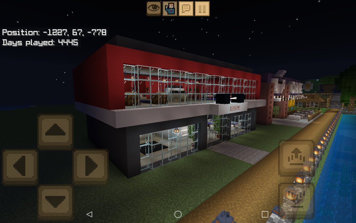 MCPlayer101206's tweet photo. Gold's Gym, Flower Haven
#minecraft #minecraftbuilds https://t.co/Ip0qsEJJGL