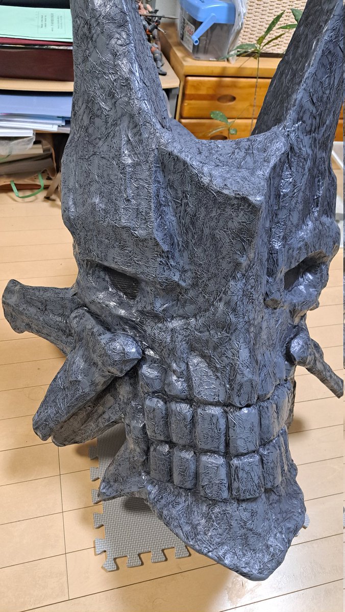 daiki19890727's tweet photo. バサルモスハンマー進捗

ベースの黒染め
グレー一色目
グレー二色目
グレー三色目 https://t.co/TCIKdJnCwt