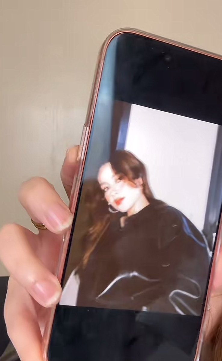 kryzrei_'s tweet photo. krystal unreleased pics, stop gatekeeping those pictures im begging you gurl

TIKTALK WITH KRYSTAL MEJES
#KrystalMejes https://t.co/AivyobukI4