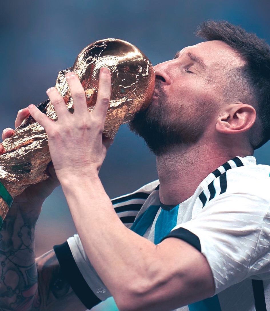 i93_ij's tweet photo. @iMzMzi @Cristiano Just a reminder https://t.co/lTGKD5jZlb