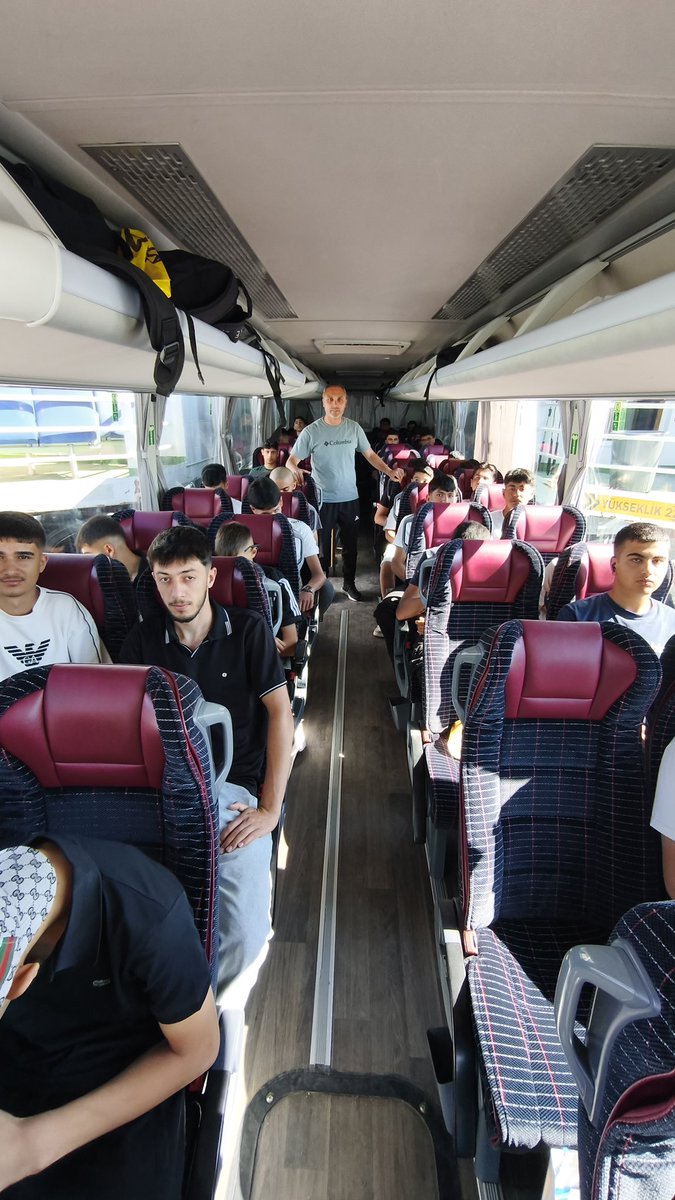 TC_Pertek's tweet photo. 🇹🇷03–06 Temmuz “Bir Destandır Çanakkale” Programı

Gençlik ve Spor Bakanlığı tarafından düzenlenen “Bir Destandır Çanakkale” programı kapsamında, Pertek’ten lise erkek grubu öğrencilerini tarihimizin en anlamlı topraklarından biri olan Çanakkale’ye uğurladık. https://t.co/iqptZtJxzE