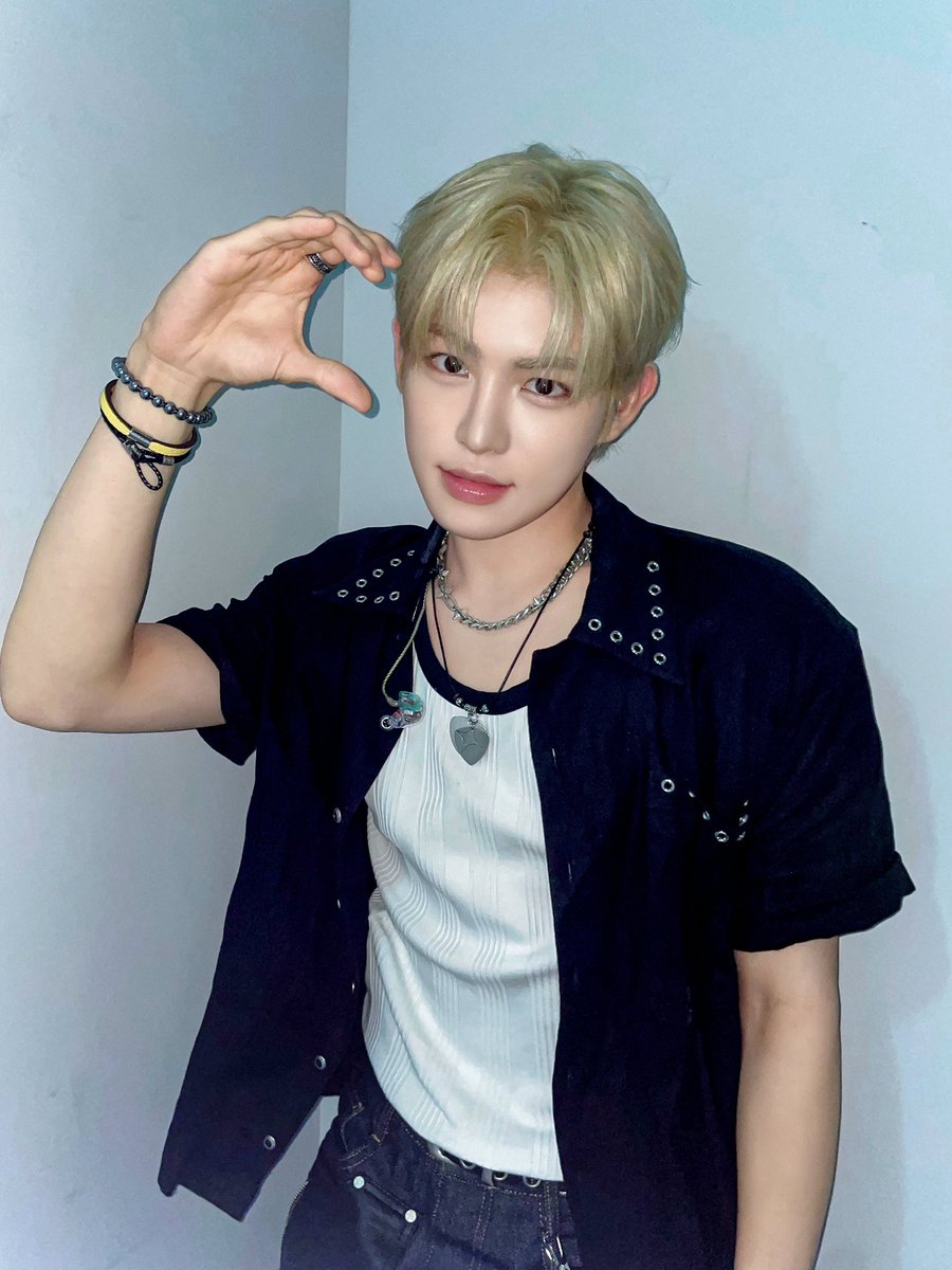 minje_boy's tweet photo. #민제 https://t.co/ACsY1k0uEd