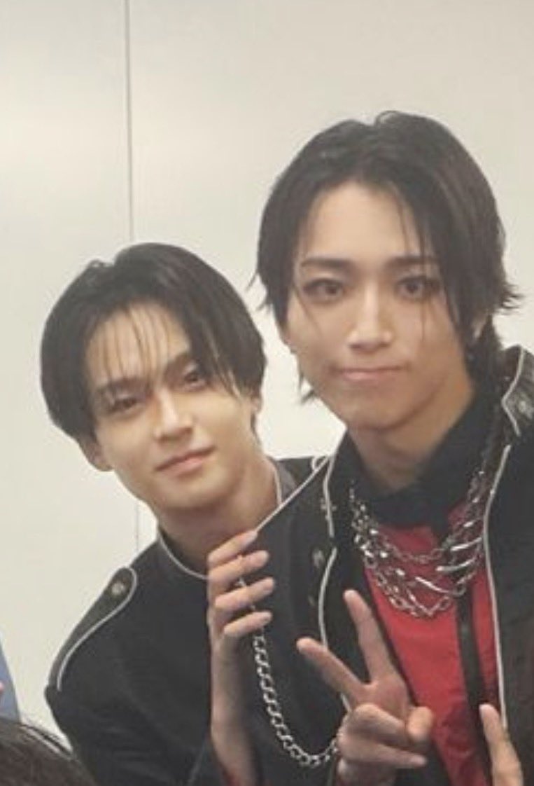 ono_37_'s tweet photo. 玲くん疲れちゃって甘えんぼモードかな？❤️ https://t.co/GN73ANozgg