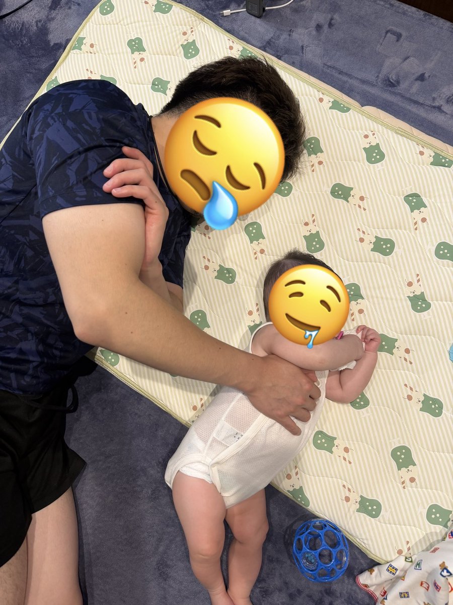 021dayo's tweet photo. 今日の昼寝
良く寝かしつけてるつもりで自分が寝てる😴 https://t.co/IH3QPIvDNh