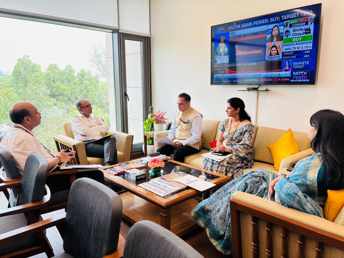 svoruganti1466's tweet photo. Meeting with Secretary Rural Development Shri Rohit Kansal ji in Kartavya Bhavan New Delhi today, discussed the roll-out of VBGRAMG scheme and orderly closure of MGNREGA Scheme in Rajasthan

7 July 2026

@BhajanlalBjp 
@DIPRRajasthan 
@RajGovOfficial 
@RajCMO https://t.co/lgXpdsQTfB