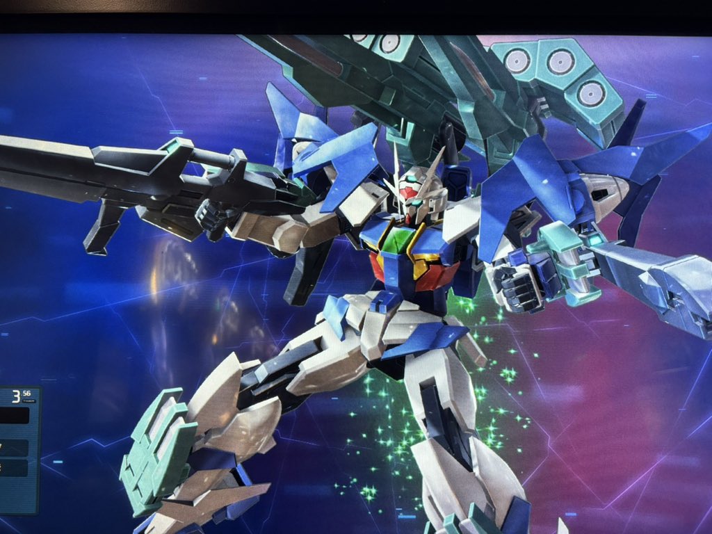 yuran246's tweet photo. 久しぶりのガンダムや https://t.co/aFwtrm9fDU