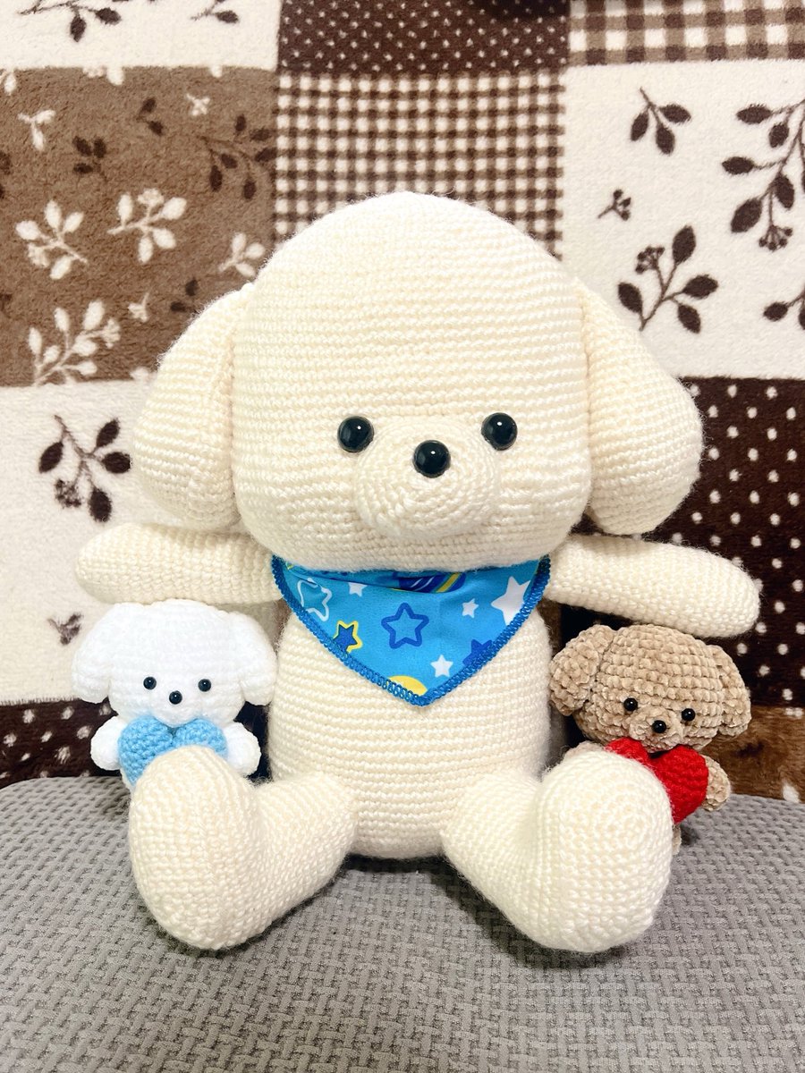 sui_co5's tweet photo. 大きいわんちゃんの編みぐるみ完成🐶✨️

座った時の高さが約25cm！
ぷくぷくのほっぺが可愛くできてうれしい〜(ᴖ ̫ᴖ  )♩ https://t.co/ZK9tiuv4J3
