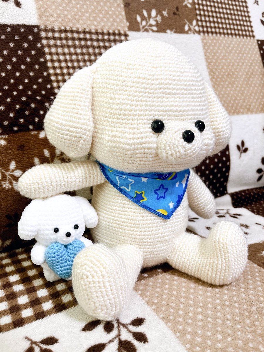 sui_co5's tweet photo. 大きいわんちゃんの編みぐるみ完成🐶✨️

座った時の高さが約25cm！
ぷくぷくのほっぺが可愛くできてうれしい〜(ᴖ ̫ᴖ  )♩ https://t.co/ZK9tiuv4J3