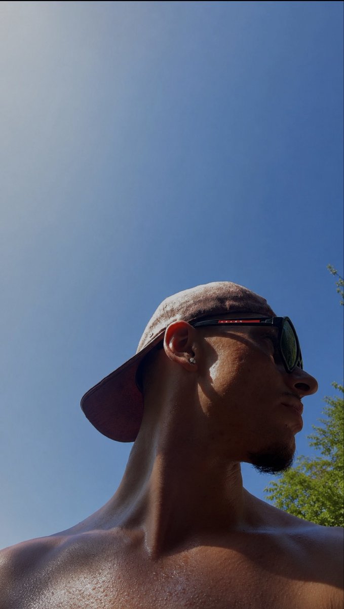 RealalphaYan00's tweet photo. Who wants to be my Little Faggot/slave 👅😈#geldsklave #zahlschwein #cashmaster #kontofick #zahlsau #zahlsklave #findom #paypig #geldherr #Alpha #feetdom #füße #schuhelecken #schuhe #getragenesocken #socken #versager #findom #FindomKing #findommaster #sklave #feet #feetcontent https://t.co/YgQD4IVeGE