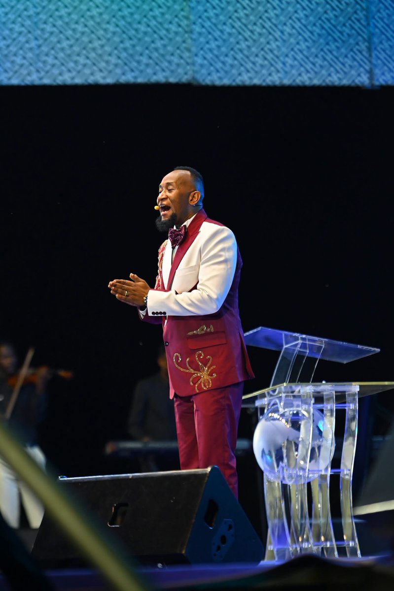 UnmatchedGlory's tweet photo. The measure of Glory that is in manifestation makes all the difference, and so we need to position ourselves to not only draw but increase the Glory of God in our lives and in our midst!
#ProphetElvisMbonye https://t.co/KUDp1NScM7