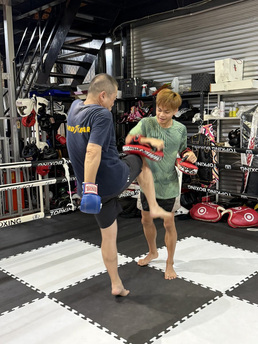 SRKLAB0409's tweet photo. 七夕🎋これからもみんなで安全＆楽しくキックボクシングを続けられますように✨

本日もたくさんのご来館お待ちしております‼️

〜無料体験随時受付中〜
https://t.co/An2IJ0HigM https://t.co/Xz22oRrhQ0