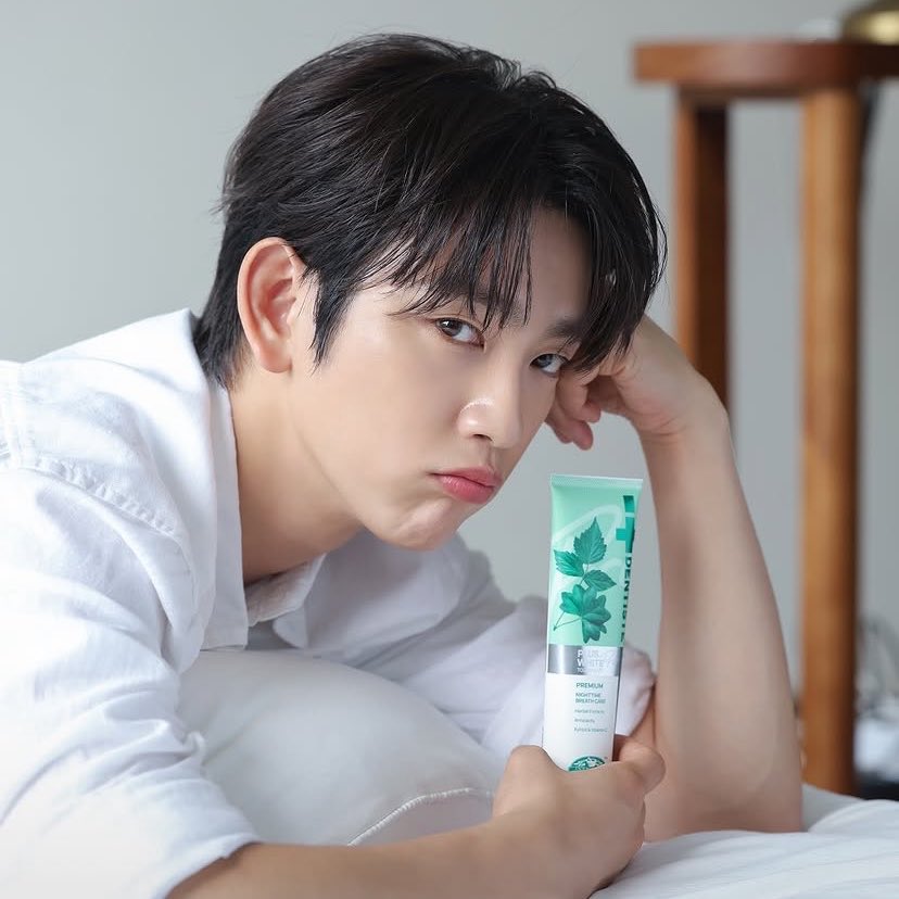 milknonthiya's tweet photo. คนที่รักน้องจินยองหงึที่สุด คือ @ BH ent 😌 https://t.co/zGYSlLyC3S