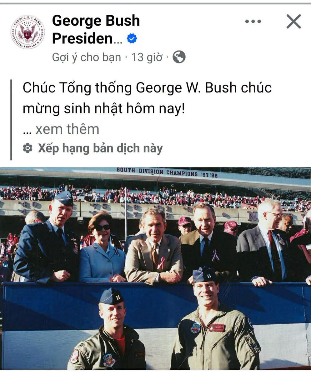 SmolfSmolf7's tweet photo. Gia tộc nhà Bush là ĐỨC QUỐC XÃ nhập lập vào Mỹ trong Chiến dịch KẸP GIẤY sau 1945 do CIA đạo diễn. Bush là 1 gia tộc TỘI PHẠM của thế giới. 

Thằng Bush cha đã bị quân đội Hoa Kỳ xử tử bằng 1 viên Cyanua liều cao, đám tang của nó ngày 5/12/2018 dc phủ lên quan tài bằng 1 lá cờ nhăn góc - Phản quốc. Vụ 11/9/2001 là do Bush con cùng băng đảng VVSS322 đánh bom làm sụp đổ tòa tháp đôi và giết chết gần 3.000 người, chả có máy bay nào của Osama Bin Laden đám vào tòa tháp  đôi cả, tất cả là công nghệ CGI - Truyền thông Mossad lừa dân Mỹ và thế giới.

Bill Clinton là 1 con ÁC THÚ lưỡng giới, chuyên ấu dâm, ăn thịt và uống máu người, kẻ buôn bán Ma túy và Vợ chồng Bill Clinton cầm đầu đường dây buôn bán người ở Haiti