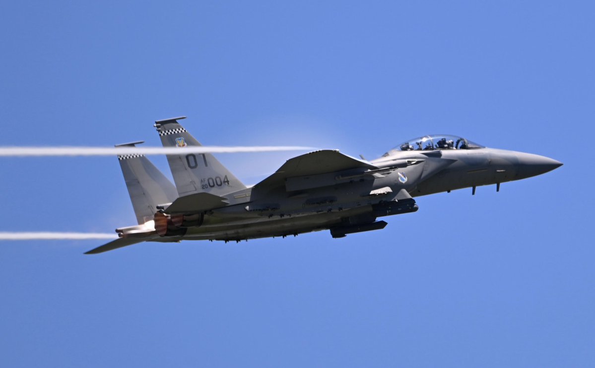 smk212411's tweet photo. 7月6日  嘉手納基地  
F-15EX  F-15E https://t.co/j5k442i4fh